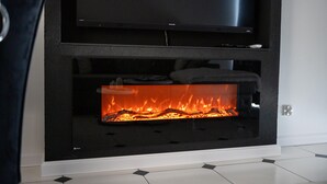 Căn hộ phong cách cổ điển, 2 phòng ngủ | Phòng khách | Lò sưởi 