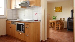 Private kitchen - Semi-detached House, Kuehlungsborn (Kuehlungsborn)