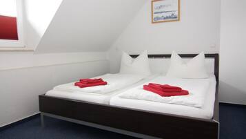 3 bedrooms, individually furnished