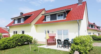Semi-detached House, Kuehlungsborn