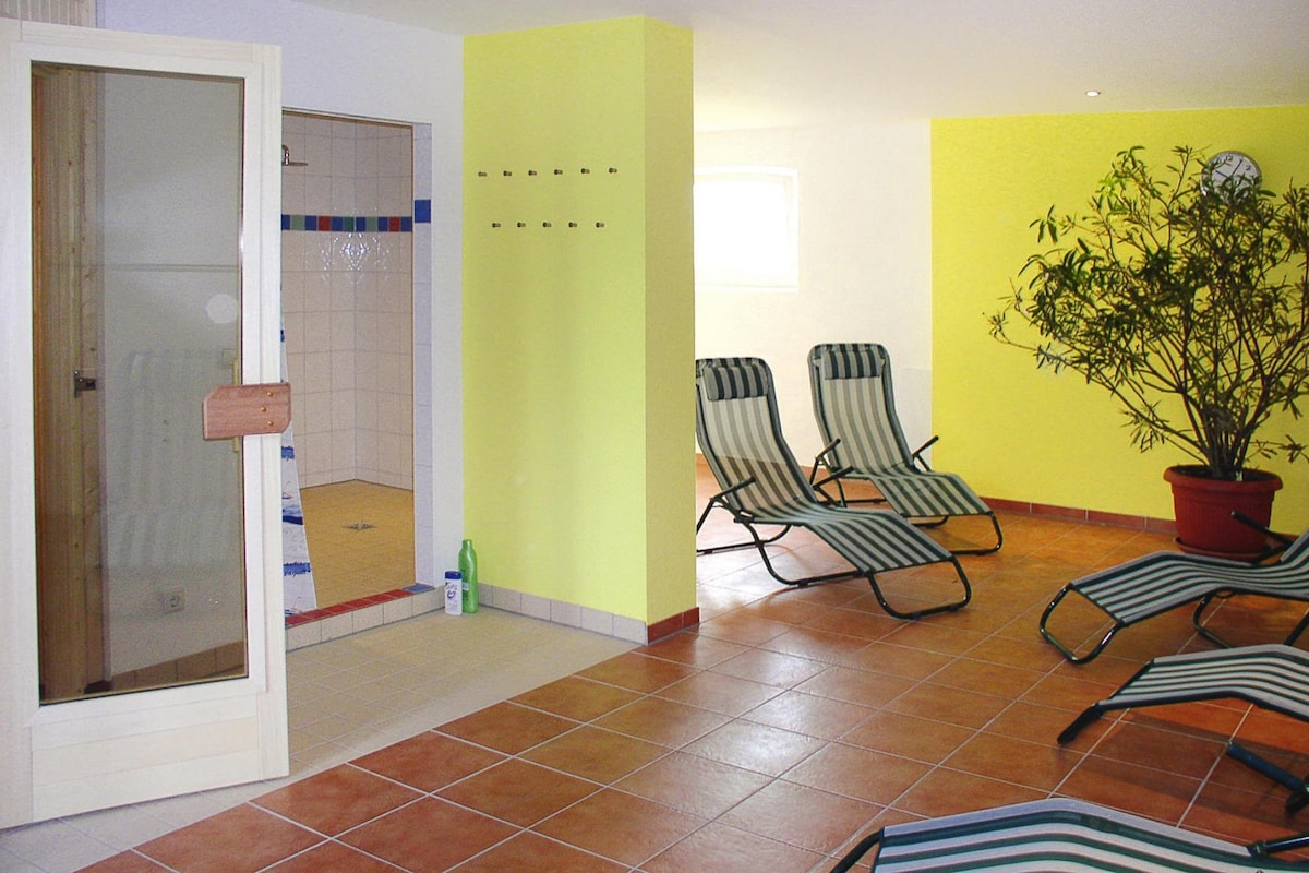 Casa clásica, 3 habitaciones | 6 habitaciones y muebles diferentes 