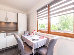 Appartement Confort, 3 chambres | Restauration