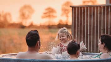 Nhà phong cách cổ điển, 2 phòng ngủ | Trị liệu spa