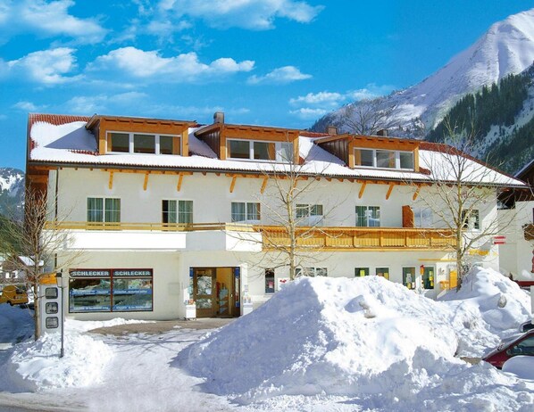 Deluxe Apartment, 2 Bedrooms | Exterior
