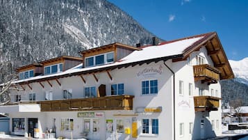 Deluxe Apartment, 2 Bedrooms | Exterior