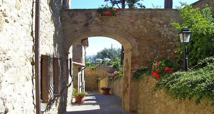Farmhouse Stay Giulia Volterra