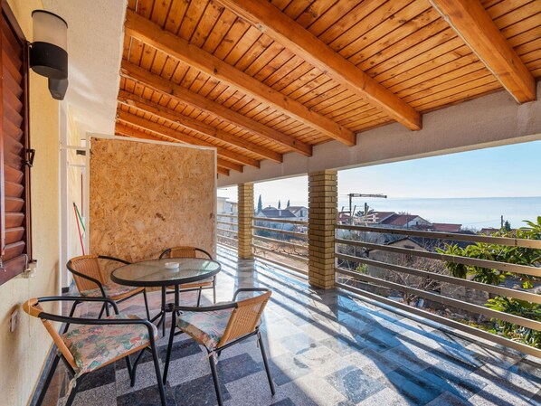 Classic Apartment, 1 Bedroom | View from property - Beautiful Apartment in Jasenice Near Sea (Jasenice)