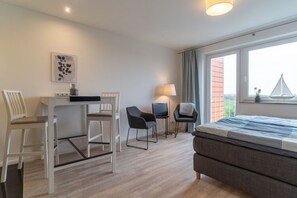 Classic Apartment, 1 Bedroom | Living room