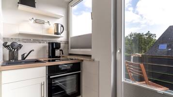 Classic-Apartment, 2 Schlafzimmer | Eigene Küche | Kühlschrank, Mikrowelle, Wasserkocher mit Kaffee-/Teezubehör