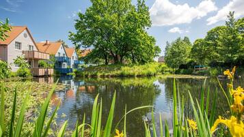 Apartemen Comfort, 2 kamar tidur | Pemandangan perairan