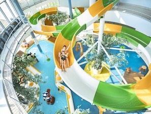 Indoor pool, outdoor pool - Holiday Complex Beech Resort Fleesensee, Gohren-lebbin (Goehren-Lebbin)