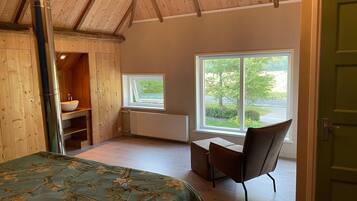 Casa Confort, 1 habitación | 6 habitaciones, muebles diferentes y ropa de cama