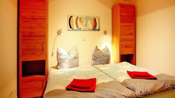 Classic House, 3 Bedrooms | 6 bedrooms, individually furnished