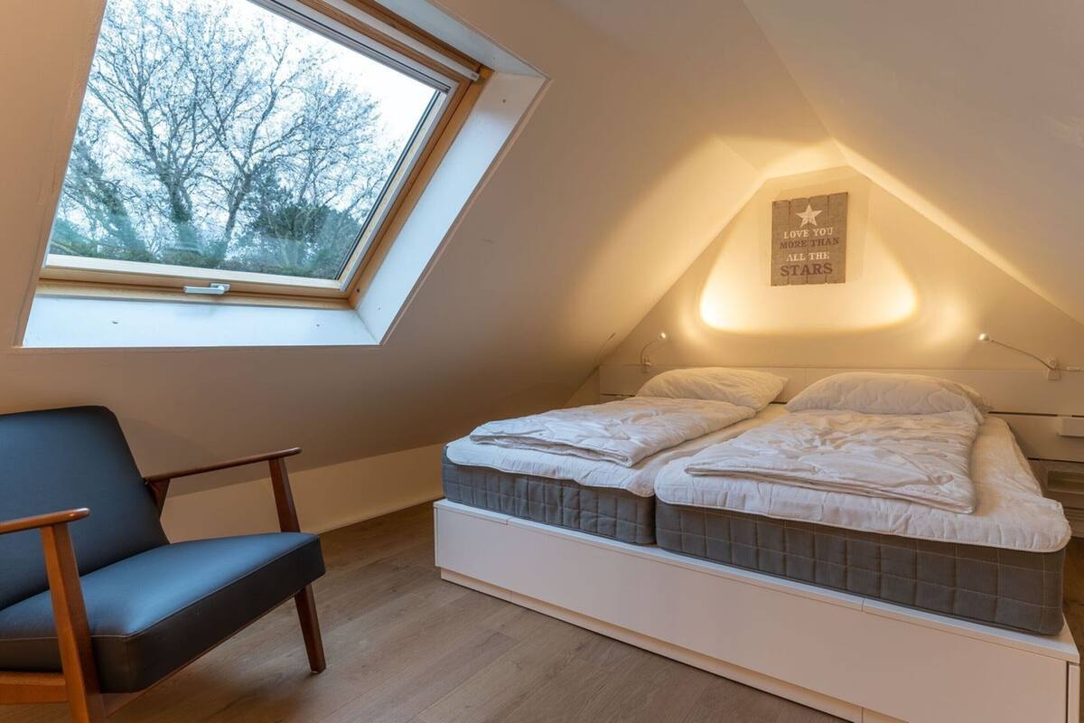 Comfort Apartment, 2 Bedrooms | 4 bedrooms, individually furnished