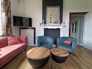 Classic-Haus, 2 Schlafzimmer | Wohnzimmer