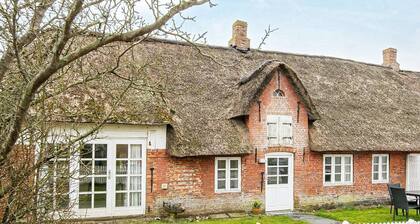 6 Person Holiday Home in Hojer