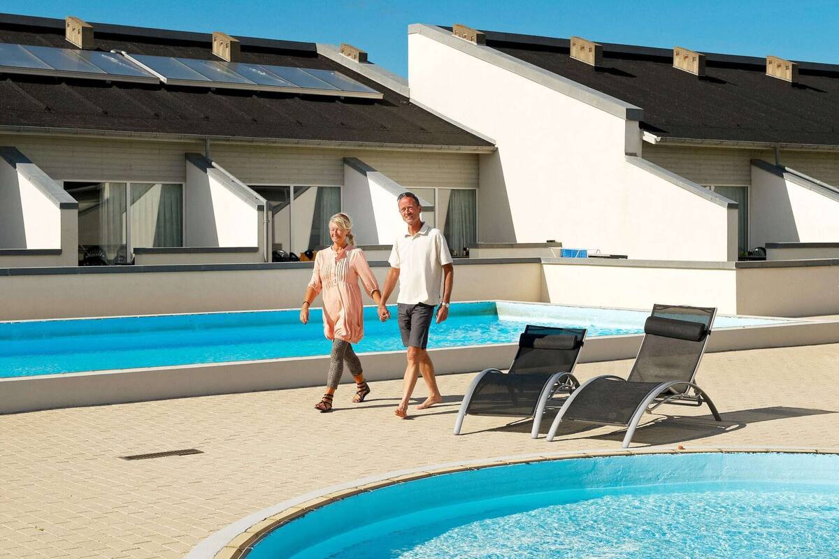 Classic Apartment, 3 Bedrooms | Pool | Indoor pool, outdoor pool