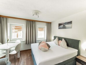 Comfort-huoneisto, 1 makuuhuone | 3 makuuhuonetta, vuodevaatteet