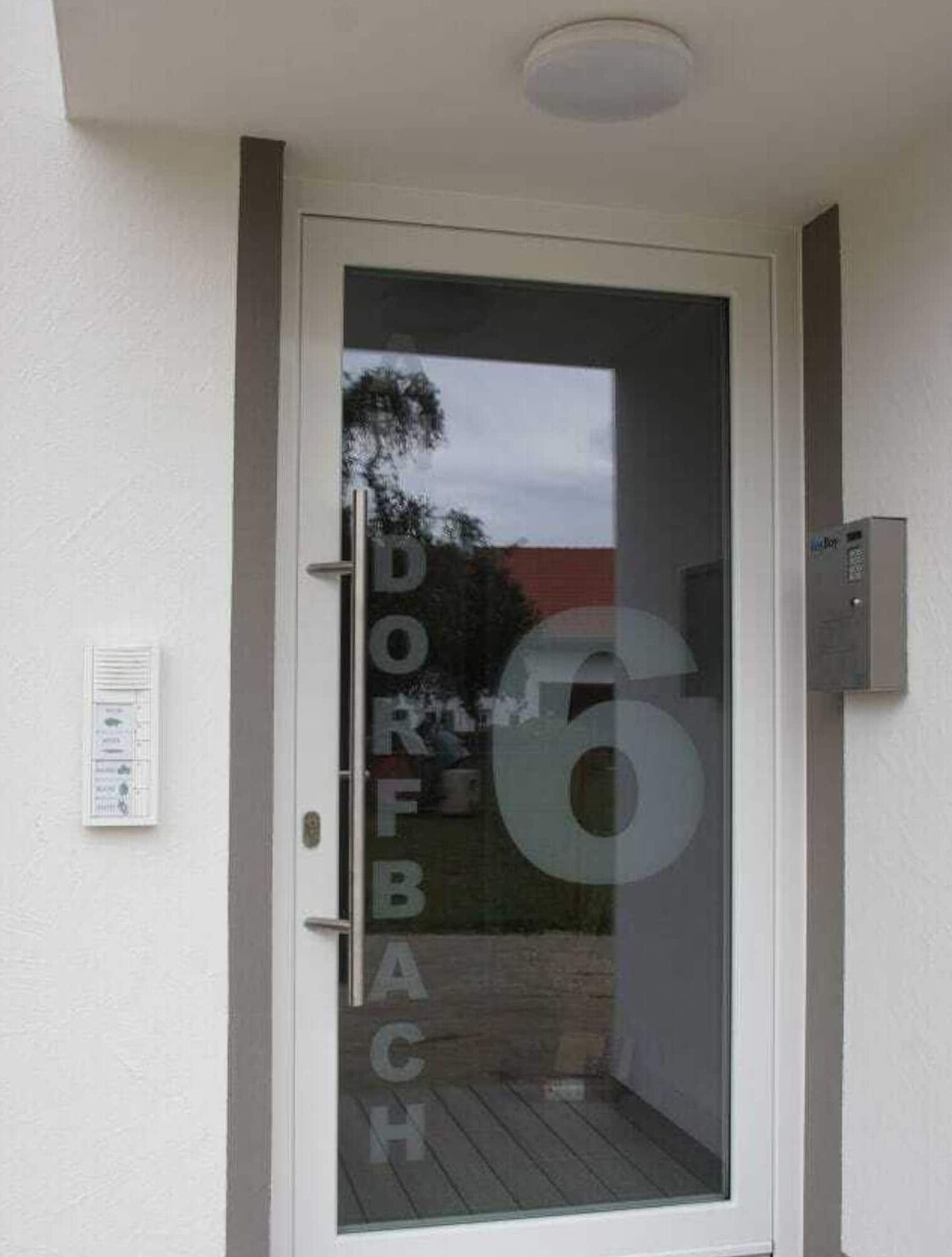 House | Exterior detail