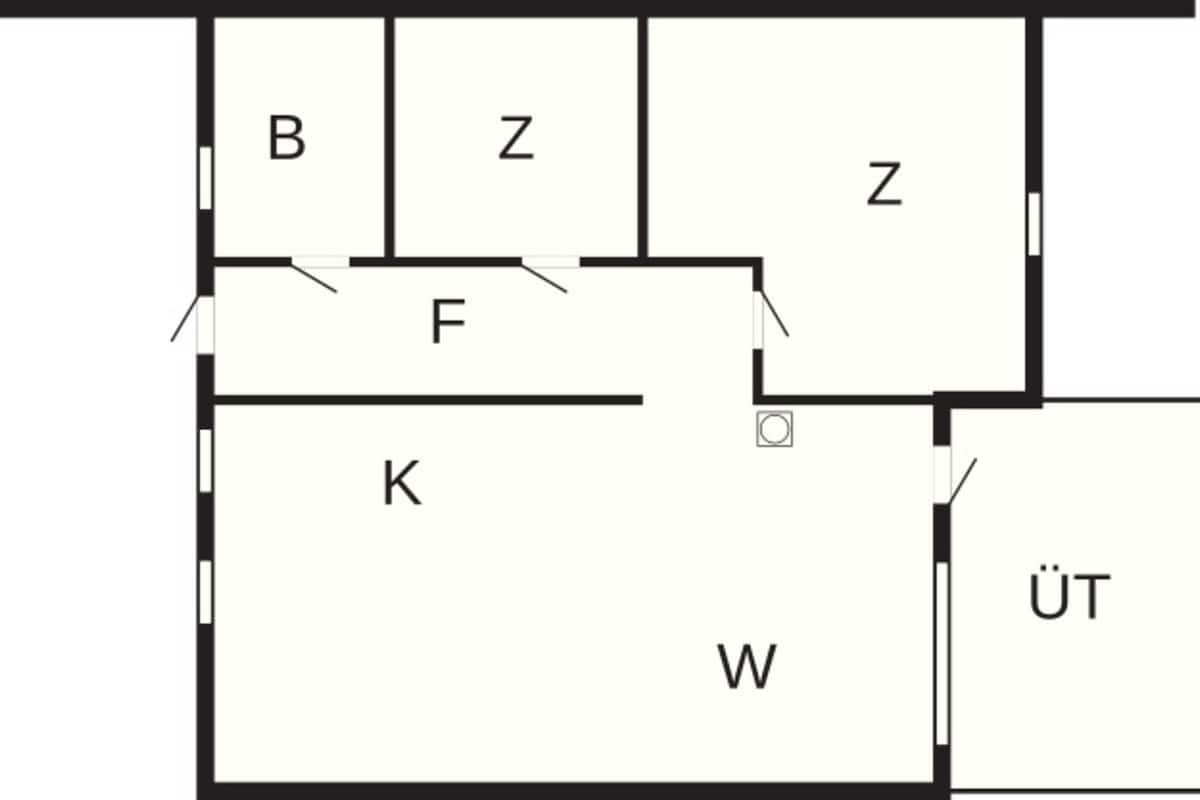A floor plan with labeled rooms: B, Z, F, K, W, and ÜT.
