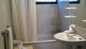 Comfort-Apartment, 3 Schlafzimmer | Badezimmer