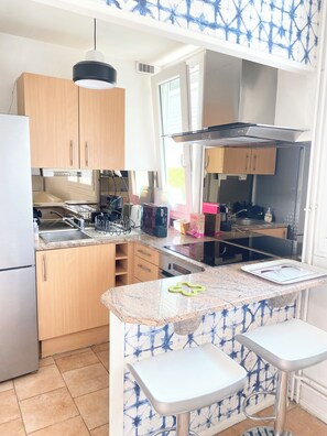 Mikrowelle, Ofen, Herdplatte