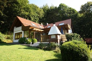 Classic Apartment, 2 Bedrooms | Exterior