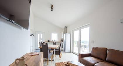 Sehr Schone Ferienwohnung in Filz in der Eifel mit Grill