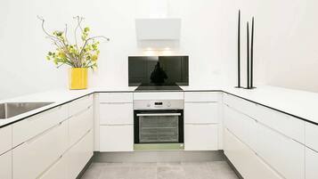 Căn hộ phong cách cổ điển, 3 phòng ngủ | Nội thất