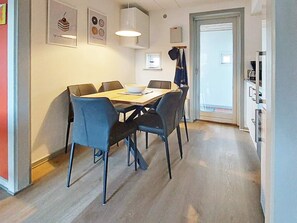 컴포트 하우스, 침실 3개 | 내부