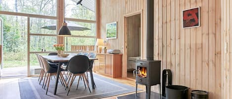 Comfort House, 4 Bedrooms | Interior