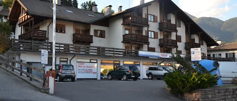 Classic Apartment, 3 Bedrooms | Exterior