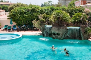 Udendørs pool