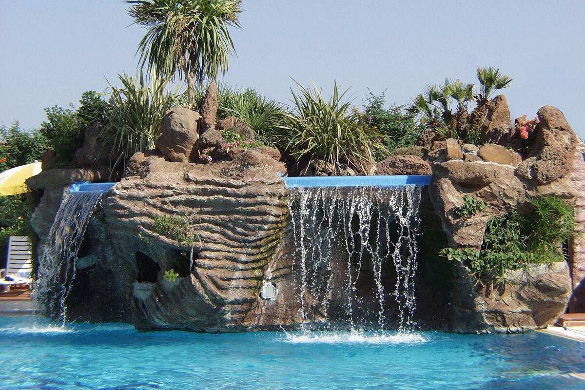 Piscina all'aperto