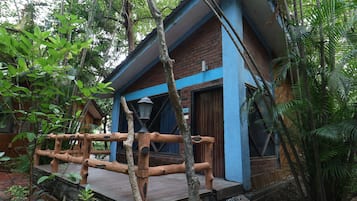 Deluxe Cottage, Pool View | 1 bedroom