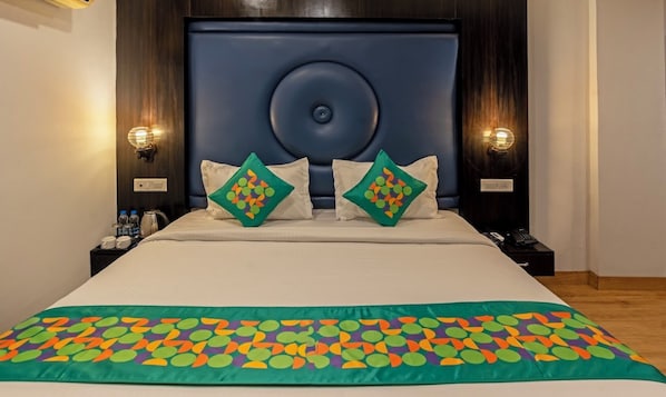 Free WiFi, bed sheets
