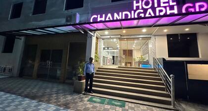 Goroomgo Chandigarh Grand and Banquet