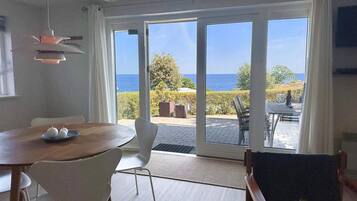 Classic House, 2 Bedrooms | Interior