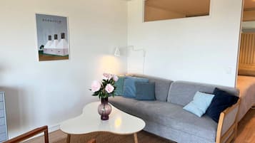 Classic House, 2 Bedrooms | Interior