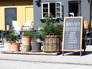 Casa Comfort, 2 dormitoris | Servei de restauració a l'aire lliure