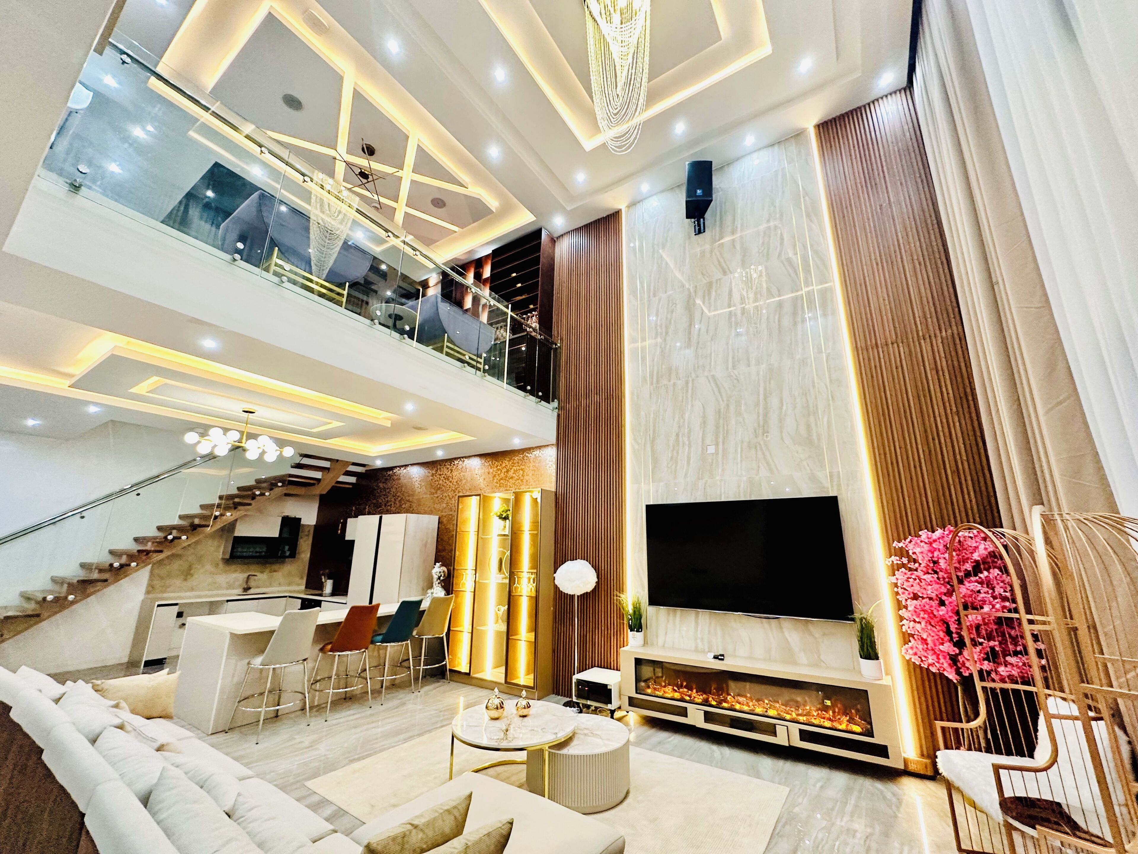 43-inch Smart TV with cable channels