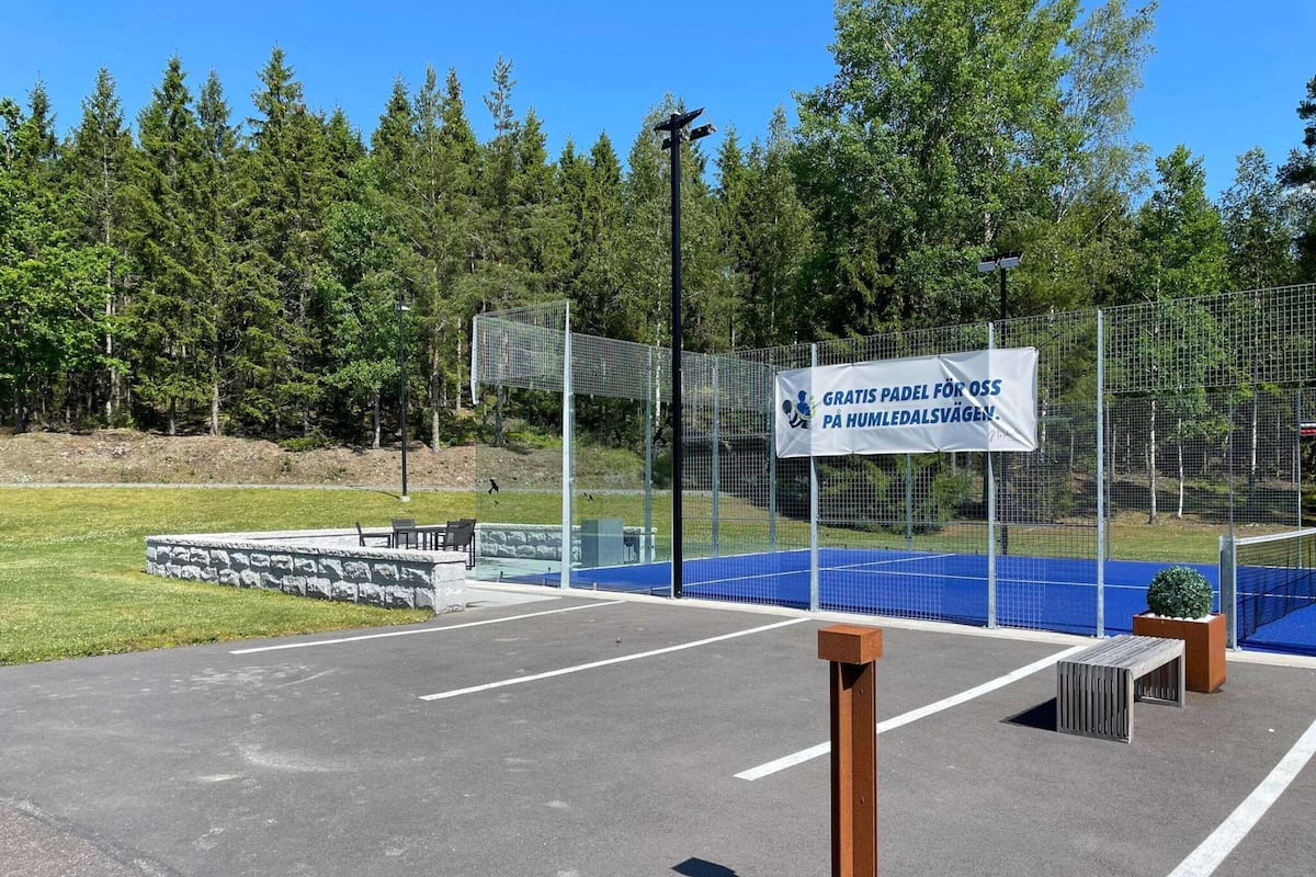 Sports court