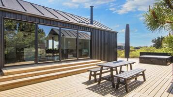 Classic House, 5 Bedrooms | View from property