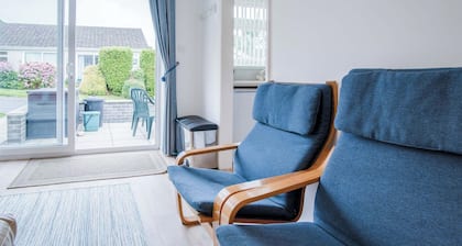 Bayview 61 - 2 Bedroom - Bayview Oxwich