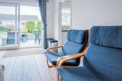 Bayview 61 - 2 Bedroom - Bayview Oxwich