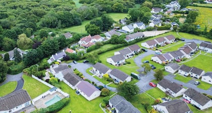 Bayview 61 - 2 Bedroom - Bayview Oxwich