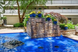 Indoor pool - Beautiful Oceanfront 2 Bedroom w/Den at Sea Watch (Ocean City)