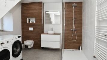 Hair dryer, towels