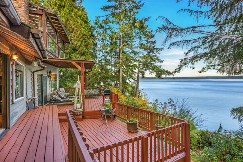 Rita s Lodge in Brinnon