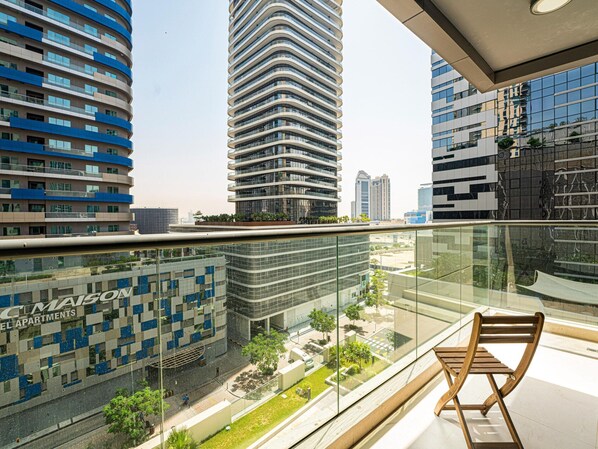 Apartamento romântico, 2 quartos | Sacada